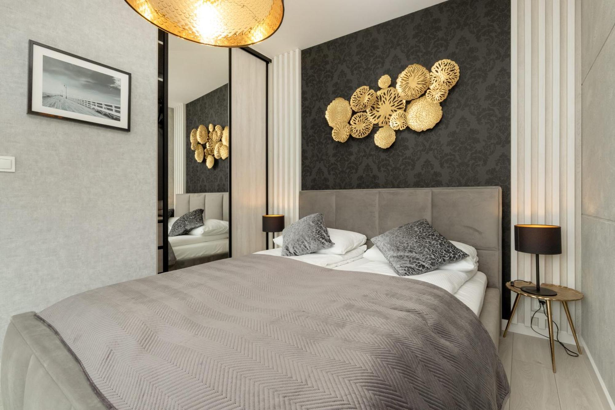 Apartport Wyjatkowe Apartamenty Z Widokiem Na Port W Gdyni By Noclegi Renters Гдыня Экстерьер фото